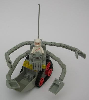 Lunar excavator